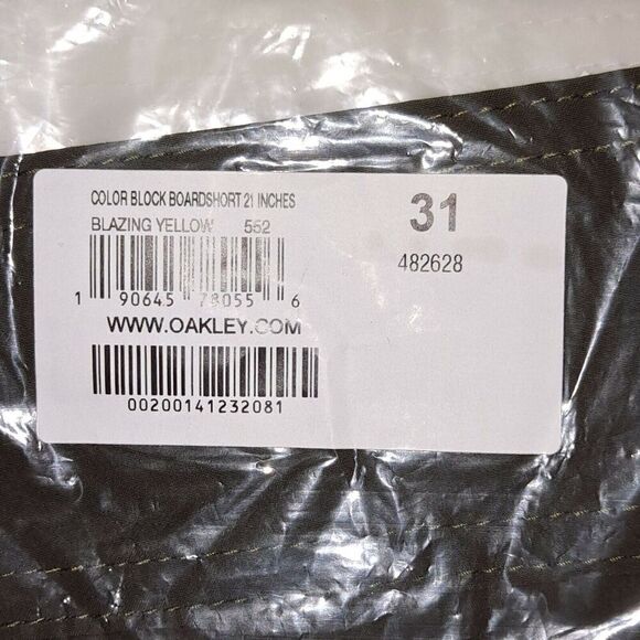 Oakley Mens Board Shorts NWT - Picture 9 of 9